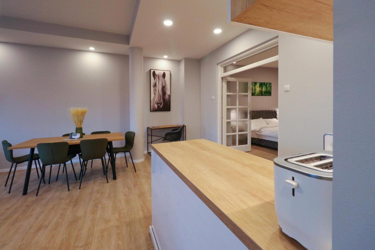 Heart Of Nis Lux Apartment Ngoại thất bức ảnh